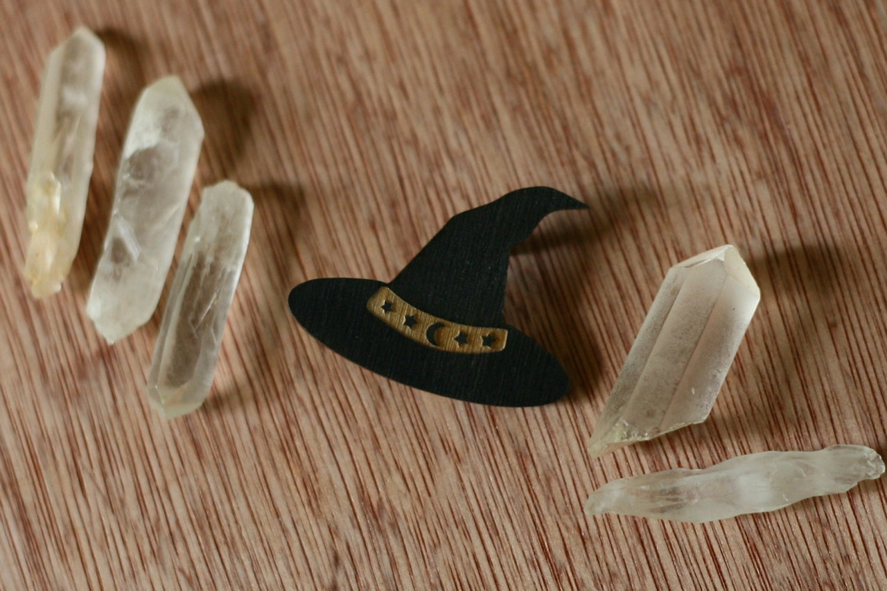 sosuperawesome:  Killer Queen Jewelry on Etsy  See our ‘witch’ tag  Follow So