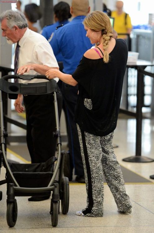 dailydanneelackles:Danneel and JJ Ackles fly out of LAX on July 23rd, 2013