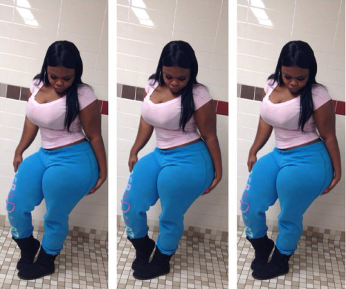 insanebodiez:  Porsha Powerful Thickness 