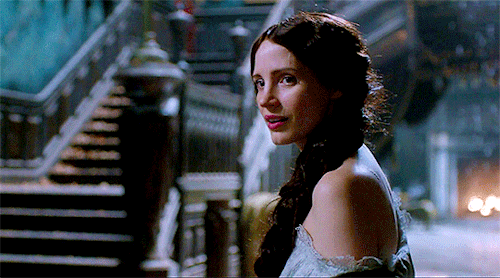 supremeleaderkylorens:   The things we do for love like this are ugly, mad, full of sweat and  regret. This love burns you and maims you and twists you inside out. It  is a monstrous love and it makes monsters of us all. Crimson Peak (2015) dir. Guillermo