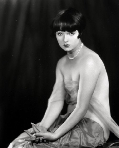 Louise Brooks by Edwin Bower Hesser Nudes