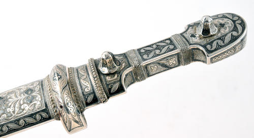 peashooter85:Silver decorated kindjal, the Caucasus, circa 1900from Probus Auktioner@theoutcastrogue