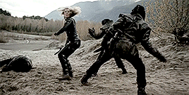 dianaofthemyscira:Black Canary kicking some ass in This Is Your Sword.