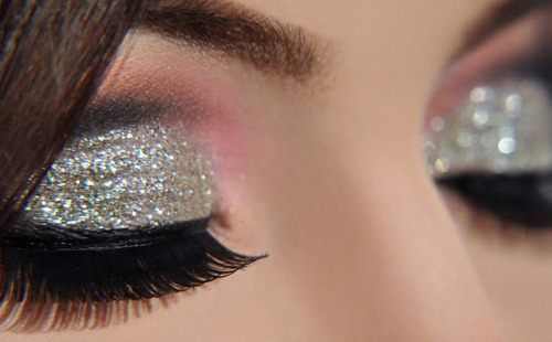 chanel-and-louboutins:  Chanel-and-Louboutins.tumblr.com 