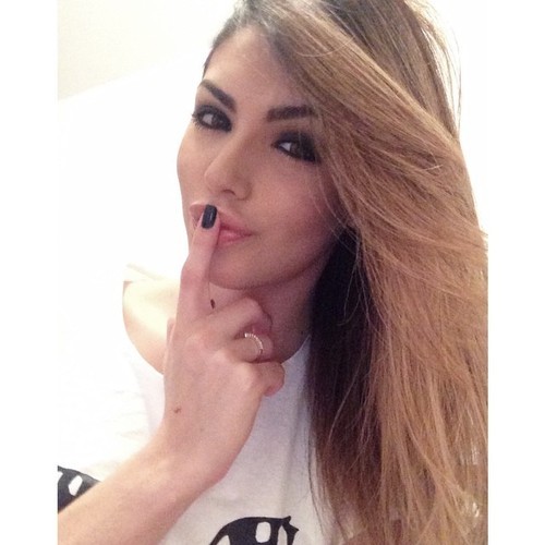 cdlittler:  delicioustraps18:  Ola!…69’  OMG gorgeous girls