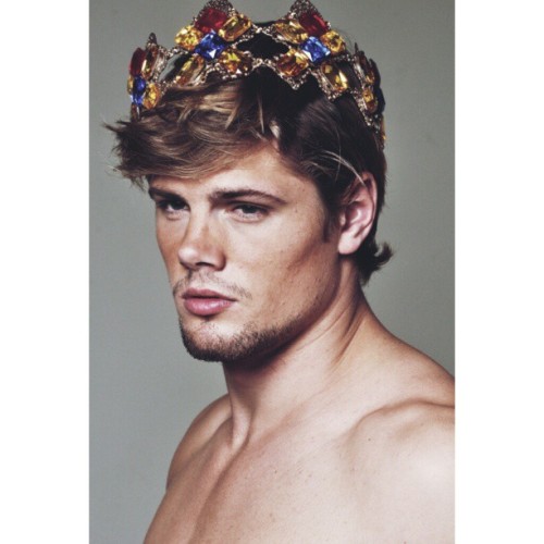 kh2rac: Sebastian @twomanagement #portrait #malemodel #model #photography #crown #face #editorial #