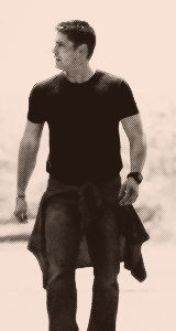 bill-weasley:  dean winchester + bowlegs 