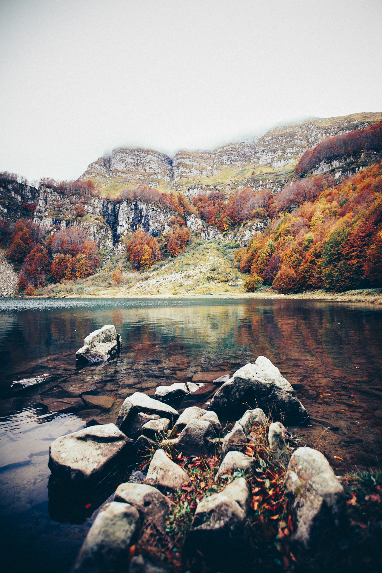 10bullets:  by elena morelli
