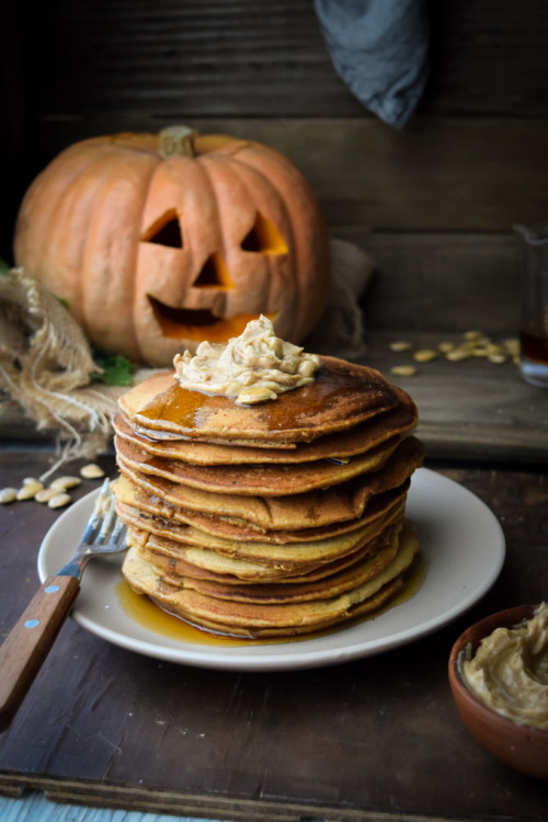 sweetoothgirl:    Honey Whole Wheat Pumpkin Pancakes with Maple Cinnamon Butter  