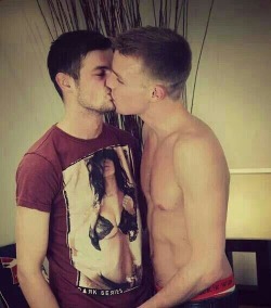 lovehouse:  LoveHouse 