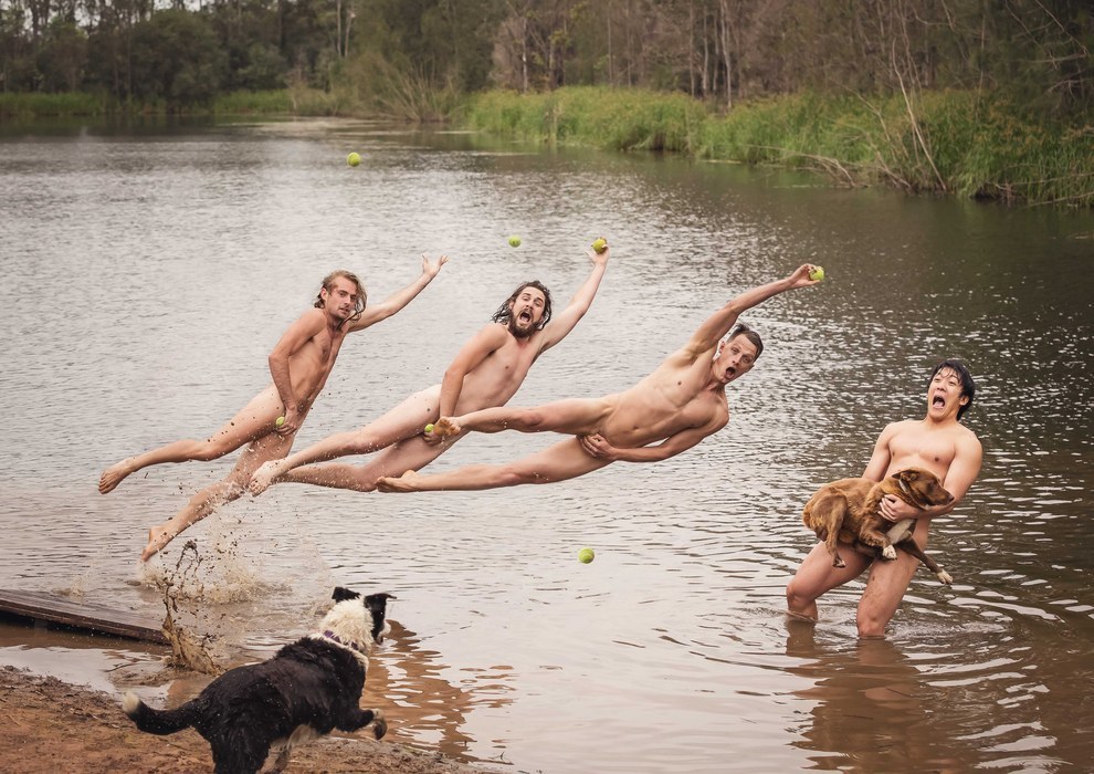 nakednews:As every year for 30 years, the veterinary students from the University