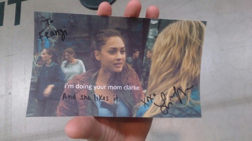 clexa-ship: I got to see Lindsey Morgan at German Comic Con today and she signed this for me