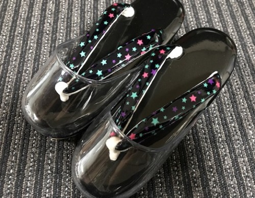 Rain sandal (ame zori) with cute stars pattern (seen on)
