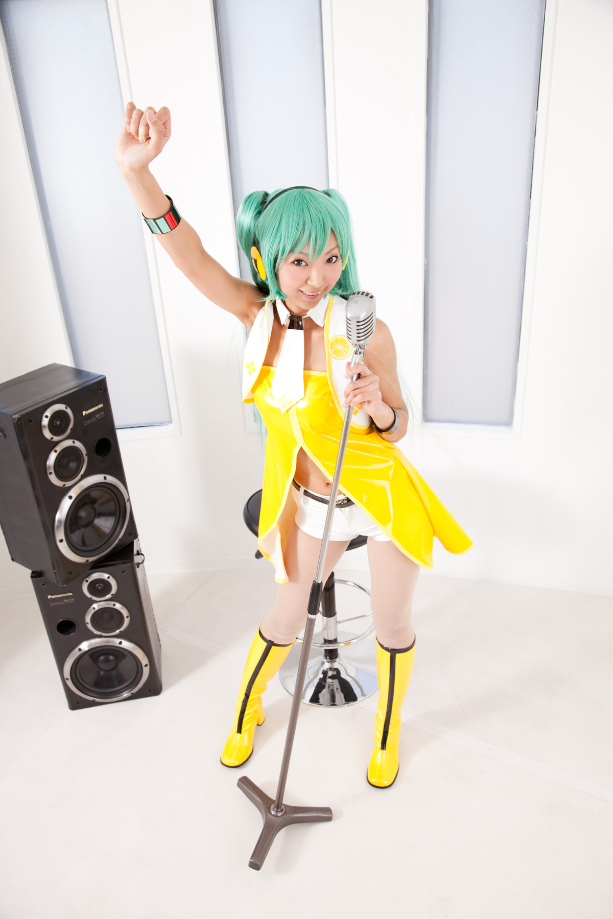 Vocaloid - Miku Hatsune (Necoco) 21HELP US GROW Like,Comment &amp; Share.CosplayJapaneseGirls1.5