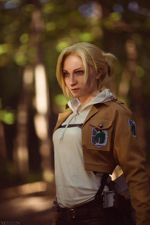 XXX   Shingeki no KyojinAnnie Arianna as Anniephoto photo