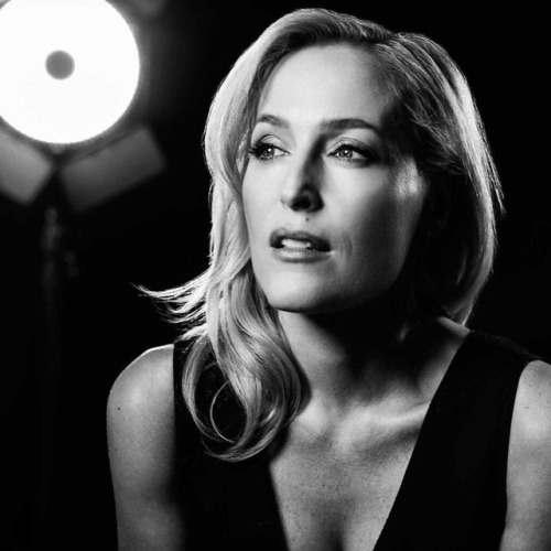 gillovny1013:Gillian Anderson photographed by Mark Mann, 2016.