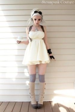 steampunk-hotties:  Babydoll/goth/steamp