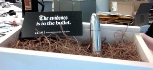 popculturebrain:
“ “2012’s MOST POORLY-TIMED VIRAL MARKETING CAMPAIGN: The movie that mailed a bullet to @moviefone’s office.” (via Moviefone on Twitter)
”
THIS IS ON MY DESK RIGHT NOW.
A card that reads “I Know What You Did” on one side, and “The...