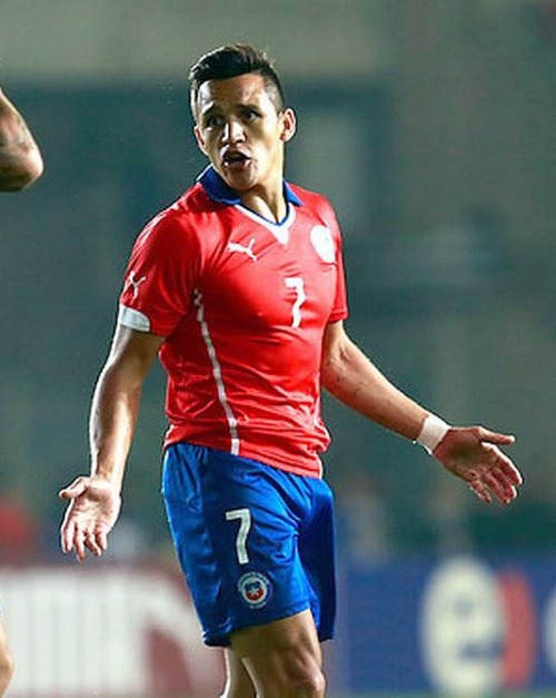 windrammer1-blog: menonpublic: #AlexisSanchez #soccerbulge #paqueton #footballbulge #bulto Ht