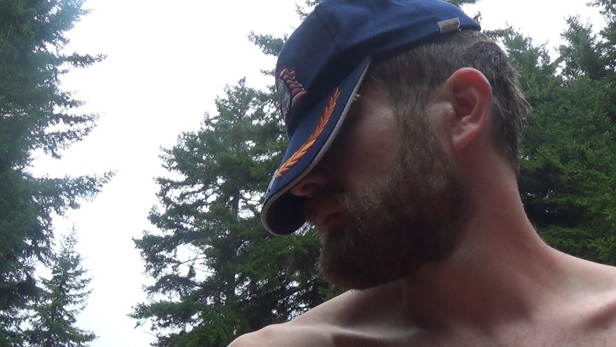 COLBY DOES AMERICA