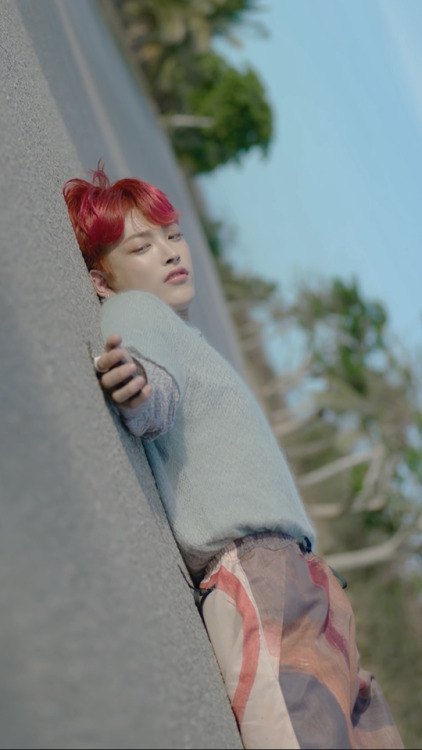 Ateez Waves Individual Lockscreens/Wallpapers [Part 1] Note: If you were to repost please put c