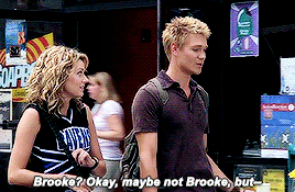 leytongifs:leyton in every episode: 4x03 - good news for people who love bad news 