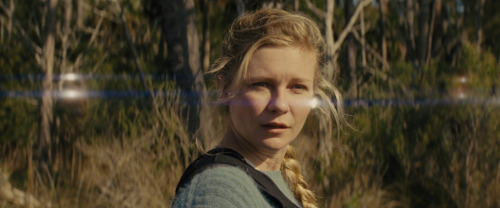 Kirsten Dunst in Midnight Special (2016)dir. Jeff Nichols / dop. Adam Stone