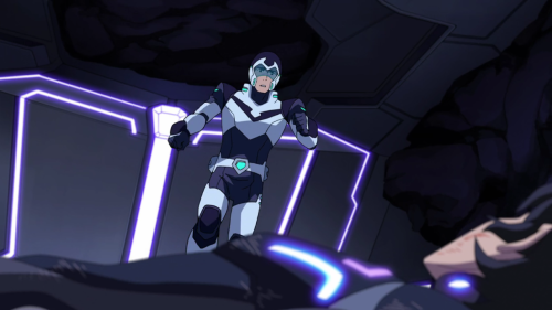 cogane:shiro’s worried face when he finally gets to keith…damn