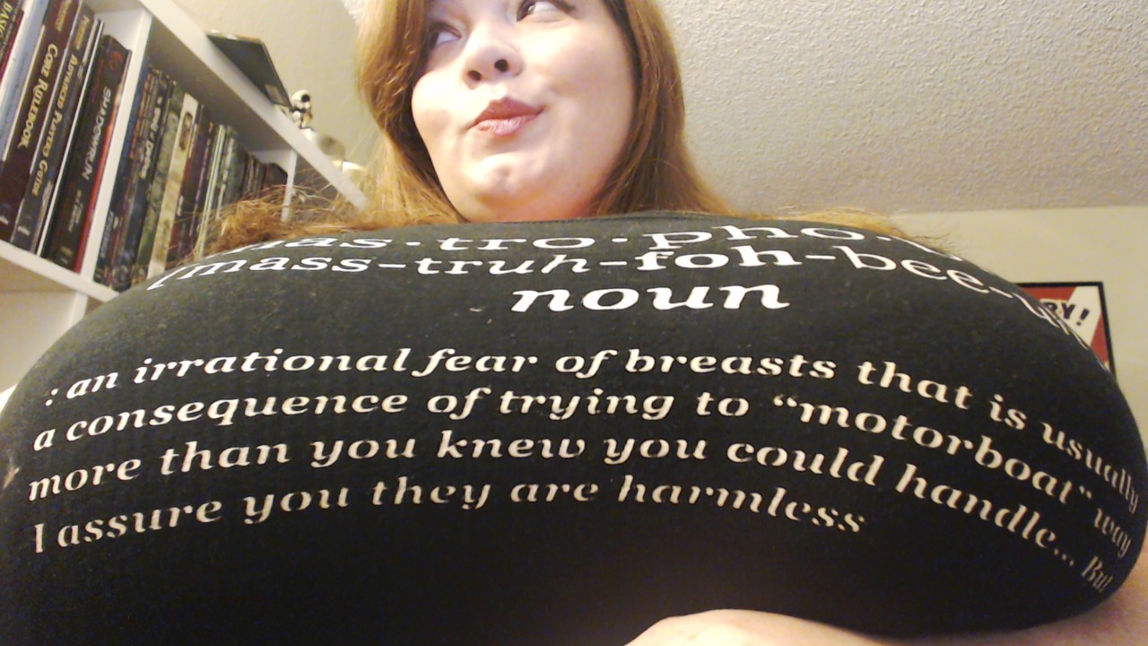 hugeheavytits:   http://hugeheavytits.tumblr.com/ Ladies - send in your big boob