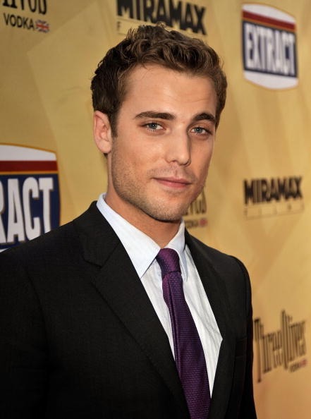 hunngup:   He is just too cute!   Dustin Mulligan