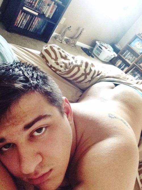 giraffology:  I woke up like this. 