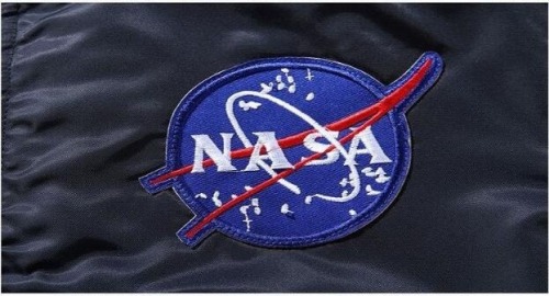 dopes-co:Now available NASA MA-1 Bomber Jacket 85$Limited quantities availableCheck out more apparel