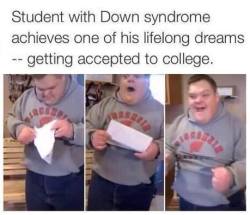 peachspirit:  flapjackandcustard:  Instead of making #AlexFromTarget famous, why don’t we focus on something that can actually inspire others? Let’s make THAT go viral?   honestly this makes me so proud!!! my cousin who is special needs won’t even