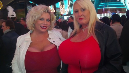 darkersideofthestone:  volumenformasfetiches:  http://volumenformasfetiches.tumblr.com/ Claudie Maria and Kayla Kleevage. Two mature Pornstar and extremely big tits; for the very fans to silicone.  The New Average