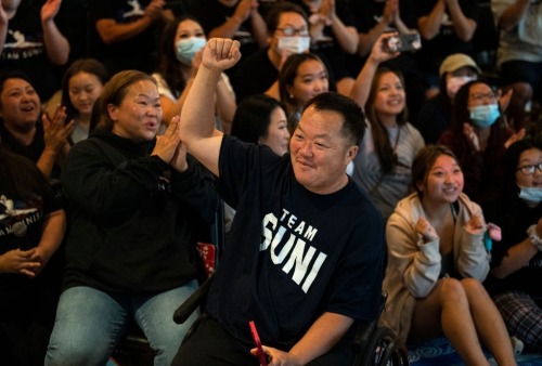 agathacrispies: Family of Sunisa Lee of Team USA celebrate after she won gold in the Women’s A