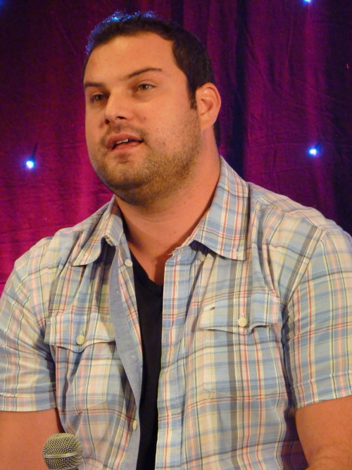 warblerliciousstarkidgleek:  The awesome Max Adler at G4! Please do not take or edit without permission. 