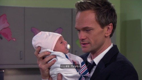 XXX •El gran amor de la vida de Barney Stinson photo