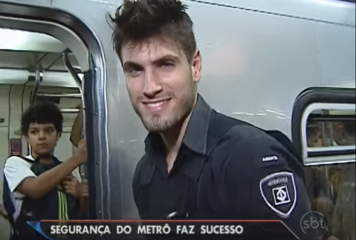 brazilianbamboo2:  Guilherme Leão - Sexiest subway guard in Brazil