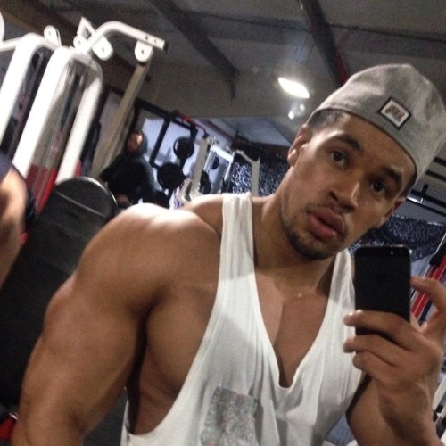 dickandnutt:  Most beautiful man on earth