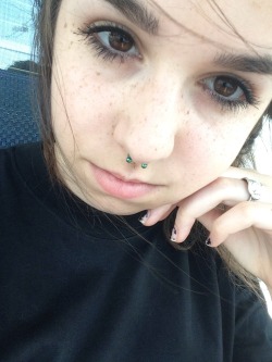 gonnastay18forever:  i keep getting more and more freckles ight