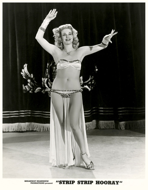 XXX Marsha WayneAppearing in a publicity still photo