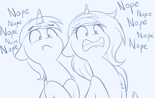 blujetink: The face of evil! D’aww <3