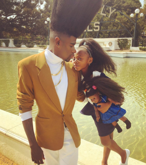 this-is-life-actually:  Instagram star Benny Harlem is changing the way we talk about fatherhoodLos Angeles-based artist Benny Harlem has skyrocketed to internet stardom thanks to his iconic photo shoots with his 6-year-old daughter, Jaxyn. His online