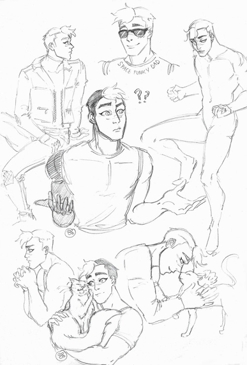 some doodles of my fav legendary hero♥