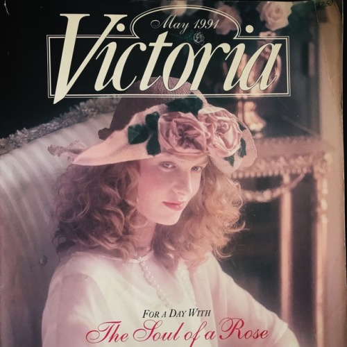 jocelynevalencia:Current obsession: vintage Victoria magazines with beautiful covers