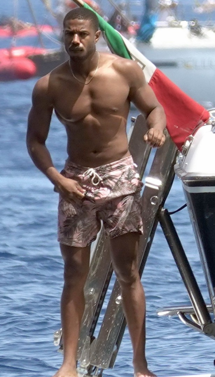 Porn photo mynewplaidpants2: Michael B. Jordan swim