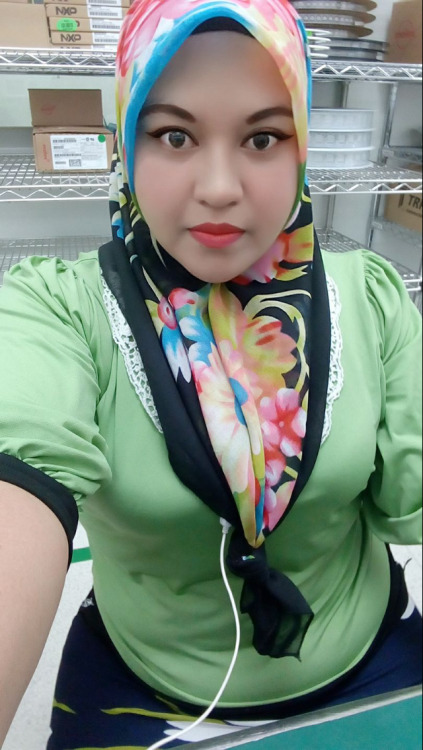 fotograf6789:Nak buah ? comeyyy..