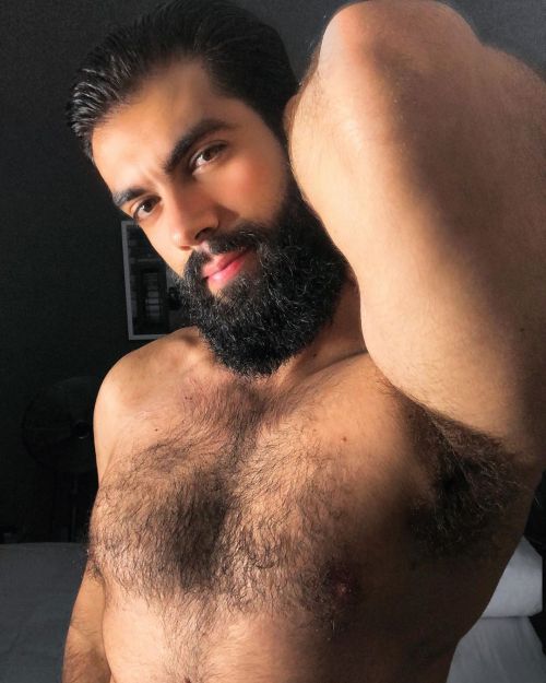 men's armpits porn pictures