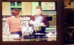 insideageniusmind:  chipwiches:    disney channel original movies → EDDIE’S MILLION DOLLAR COOKOFF   Was this the fucking movie where he tried to crack an egg with one hand and he put fruit loops on chicken