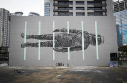 culturenlifestyle:Massive and Intricate Astronaut Mural by CYRCLE American duo CYRCLE composed of David Leavitt and David Torres illustrated a massive mural of an astronaut in Manilla, Philippines. Entitled Between the Lines, the design is contemporary